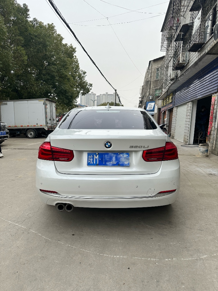 佛山18年宝马3系4