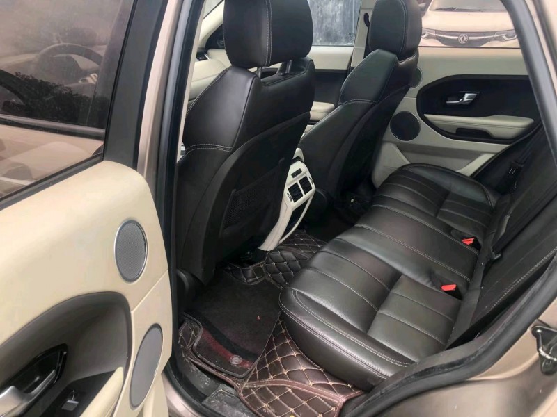 珠海15年路虎极光9