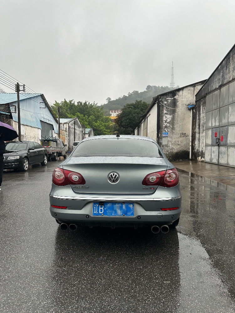 佛山10年大众CC4