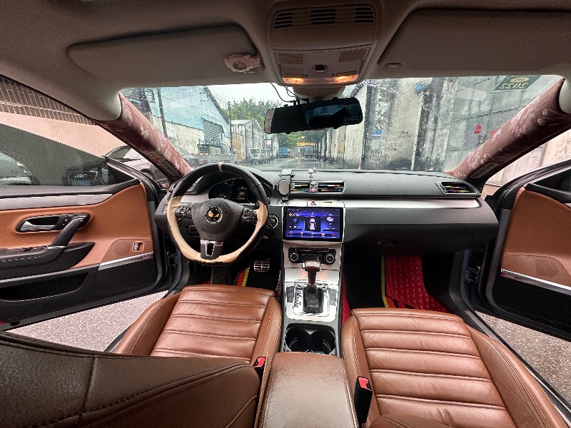 佛山10年大众CC7