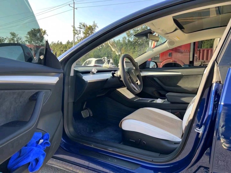 东营22年特斯拉MODEL 34