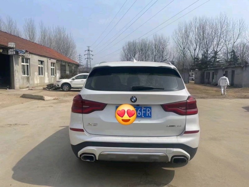东营19年宝马X39