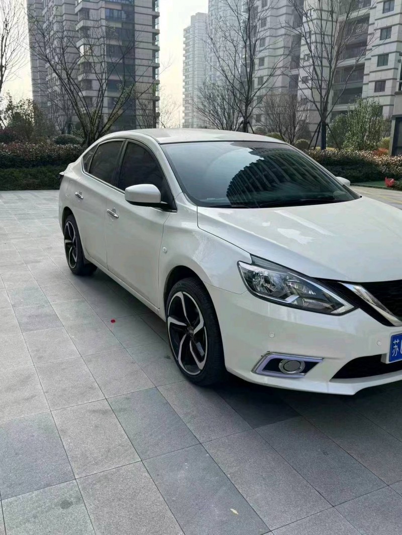 嘉興22年日產軒逸2