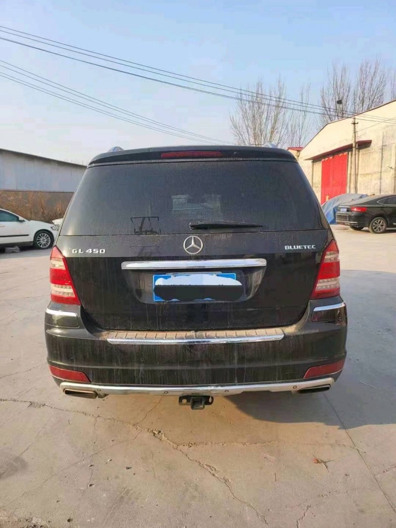 东营13年奔驰GL9