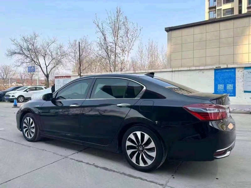 邯郸18年本田雅阁3