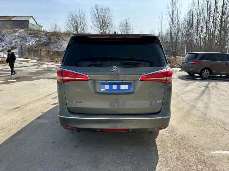 枣庄19年别克GL89