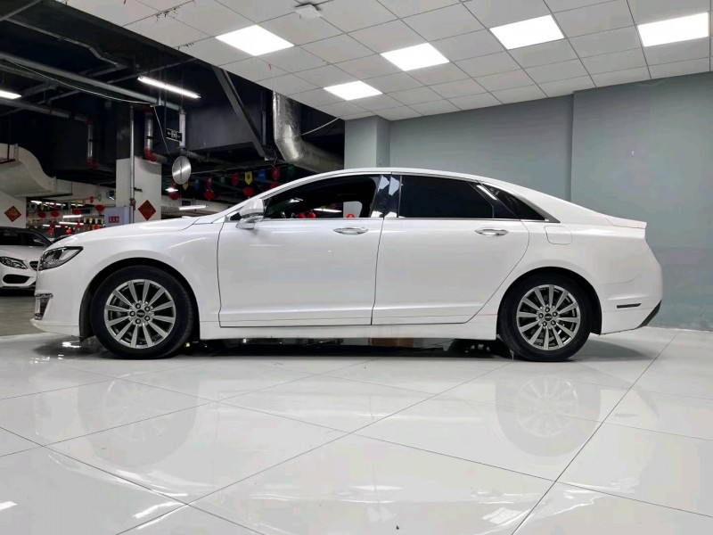 成都19年林肯MKZ2
