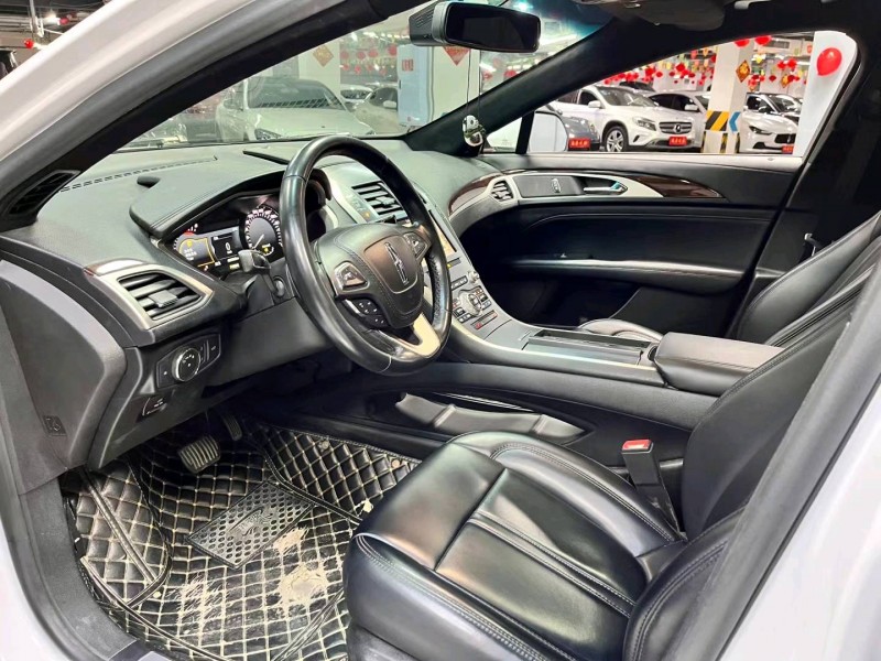 成都19年林肯MKZ4