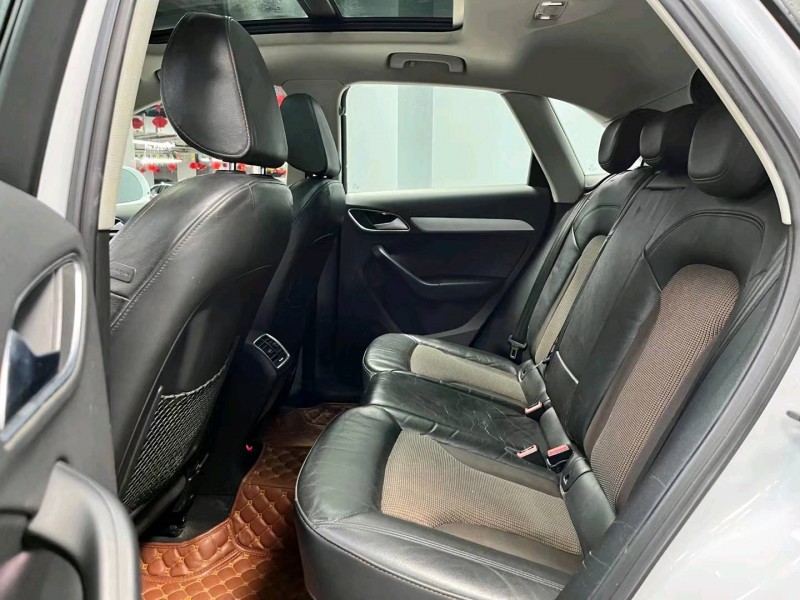 成都18年奥迪Q37