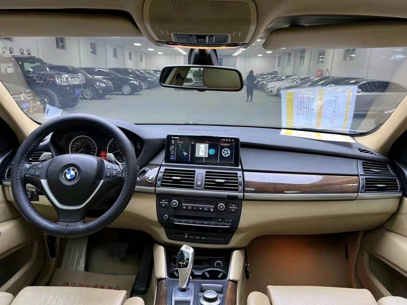 廊坊09年宝马X66