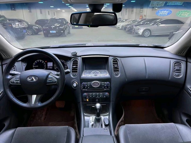 廊坊16年英菲尼迪QX506