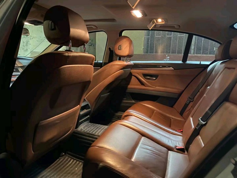 济南17年宝马5系4