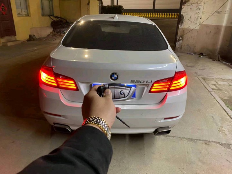 济南17年宝马5系9