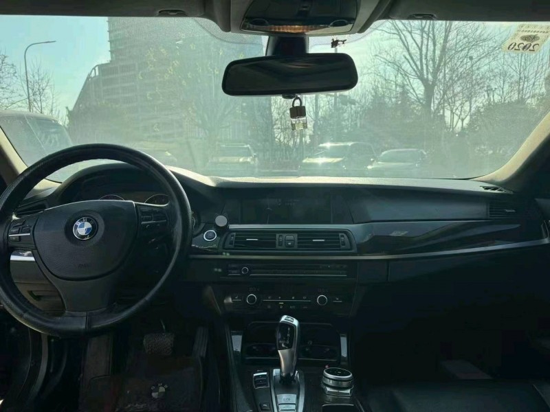 济南12年宝马5系5