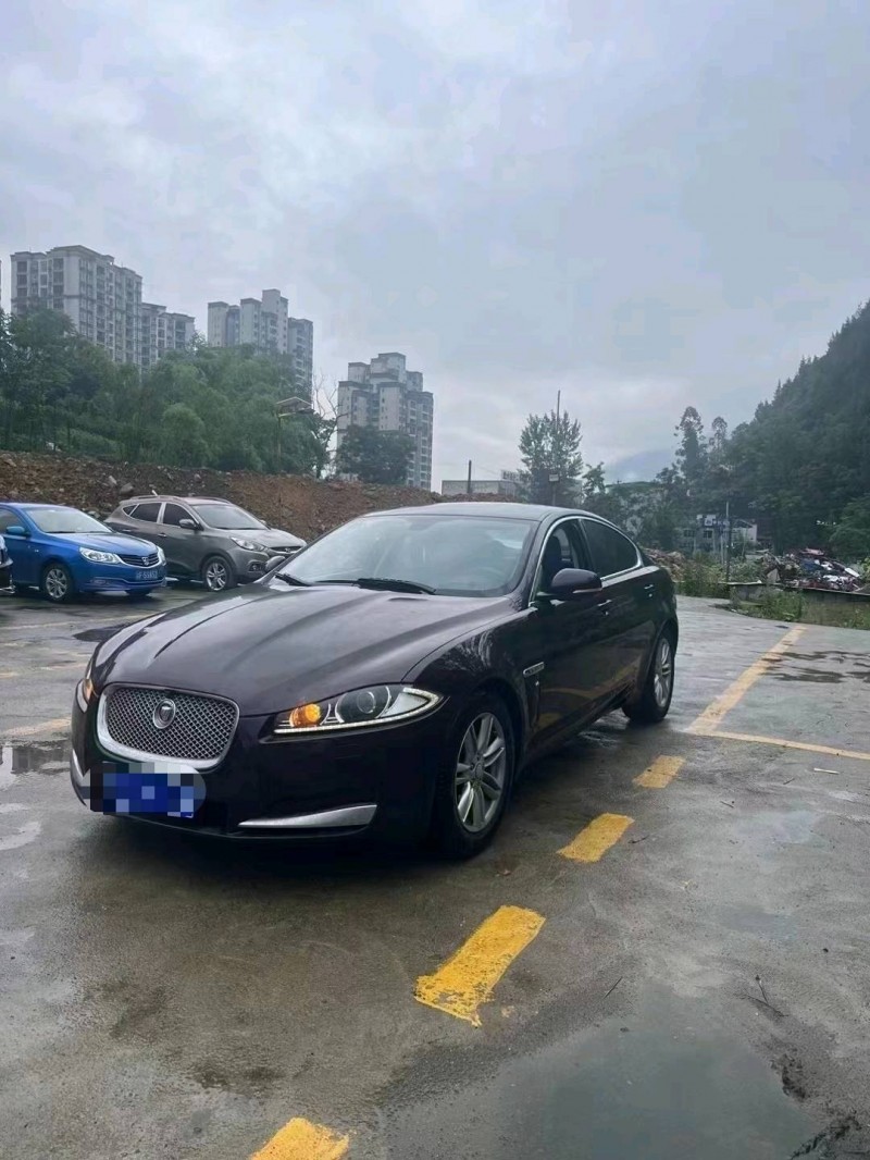 重庆13年捷豹XF2
