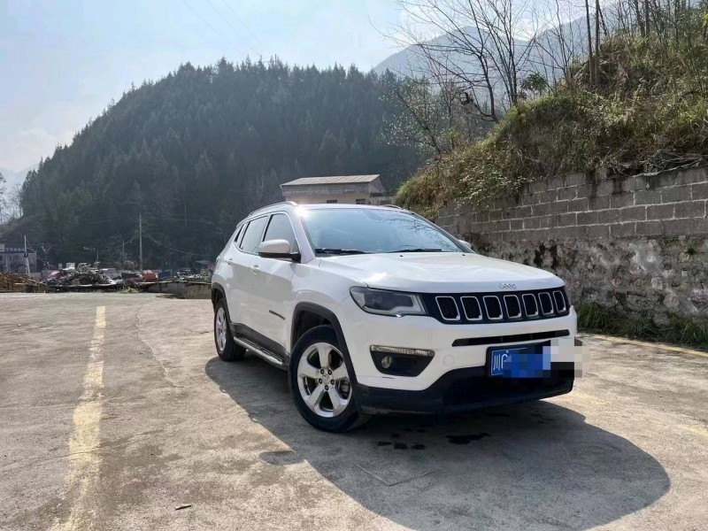 重庆17年Jeep指南者2