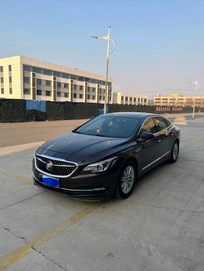 枣庄17年别克君越2