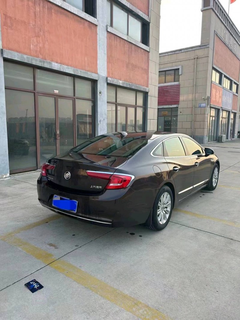 枣庄17年别克君越7