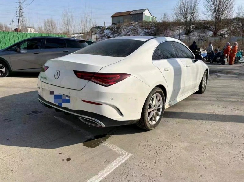 东营21年奔驰CLA4