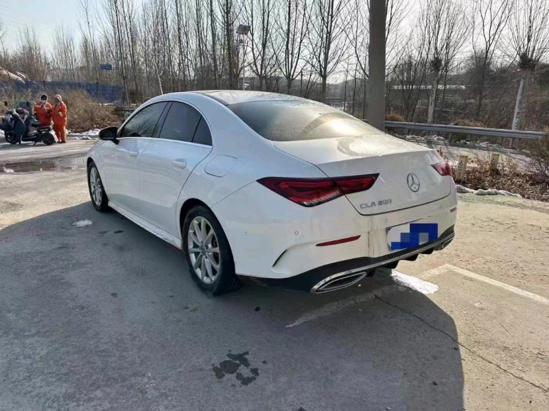 东营21年奔驰CLA5