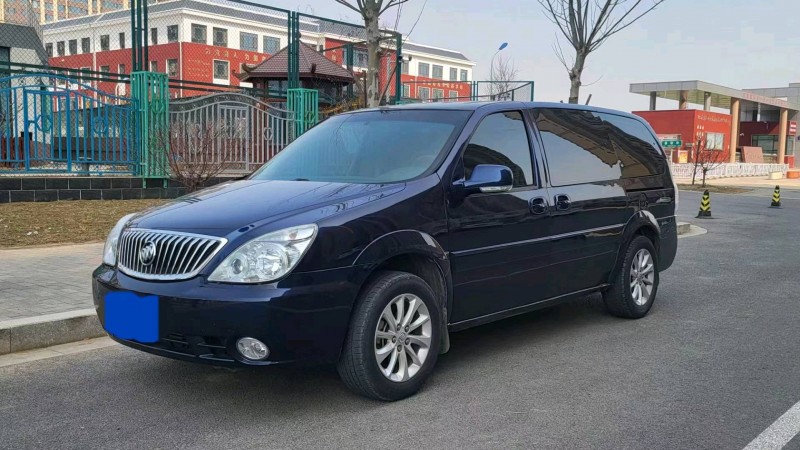 邢台17年别克GL82