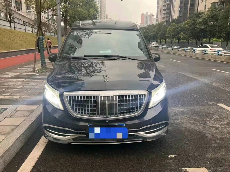重庆21年奔驰威霆1