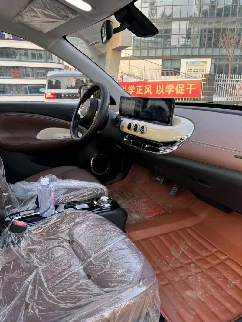 邯鄲24年五菱汽車繽果2
