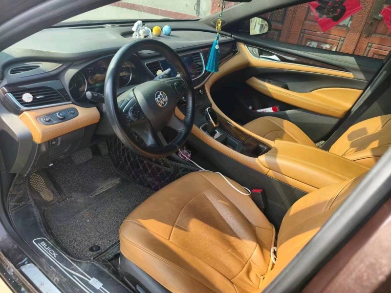 枣庄18年别克君越5