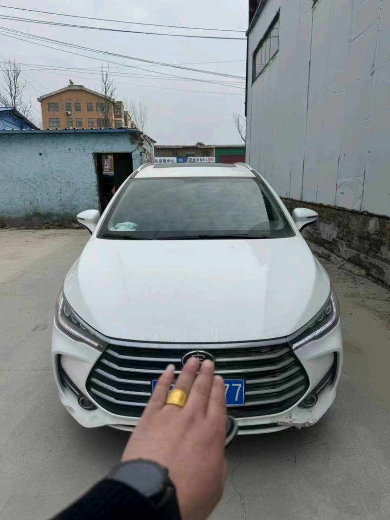 枣庄20年比亚迪宋MAX1