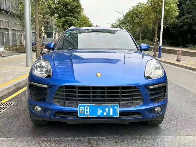 深圳17年保时捷Macan1