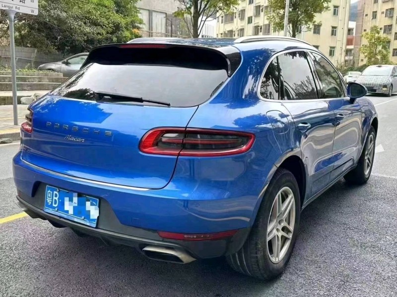 深圳17年保时捷Macan4