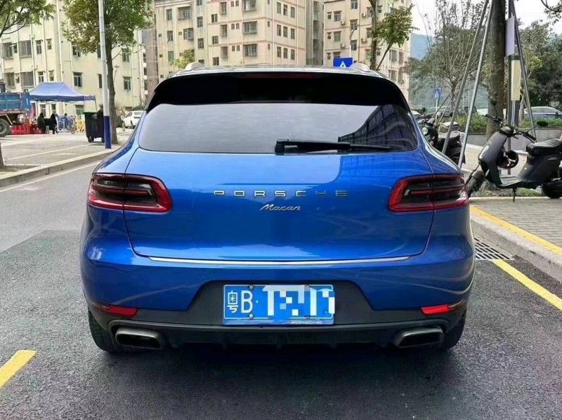 深圳17年保时捷Macan5