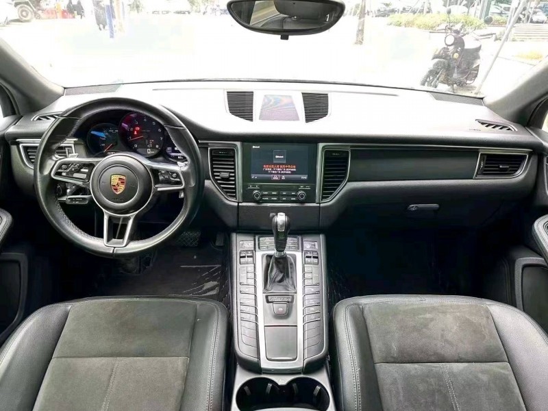 深圳17年保时捷Macan6
