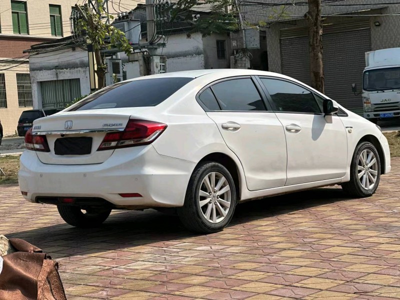 珠海15年本田思域4