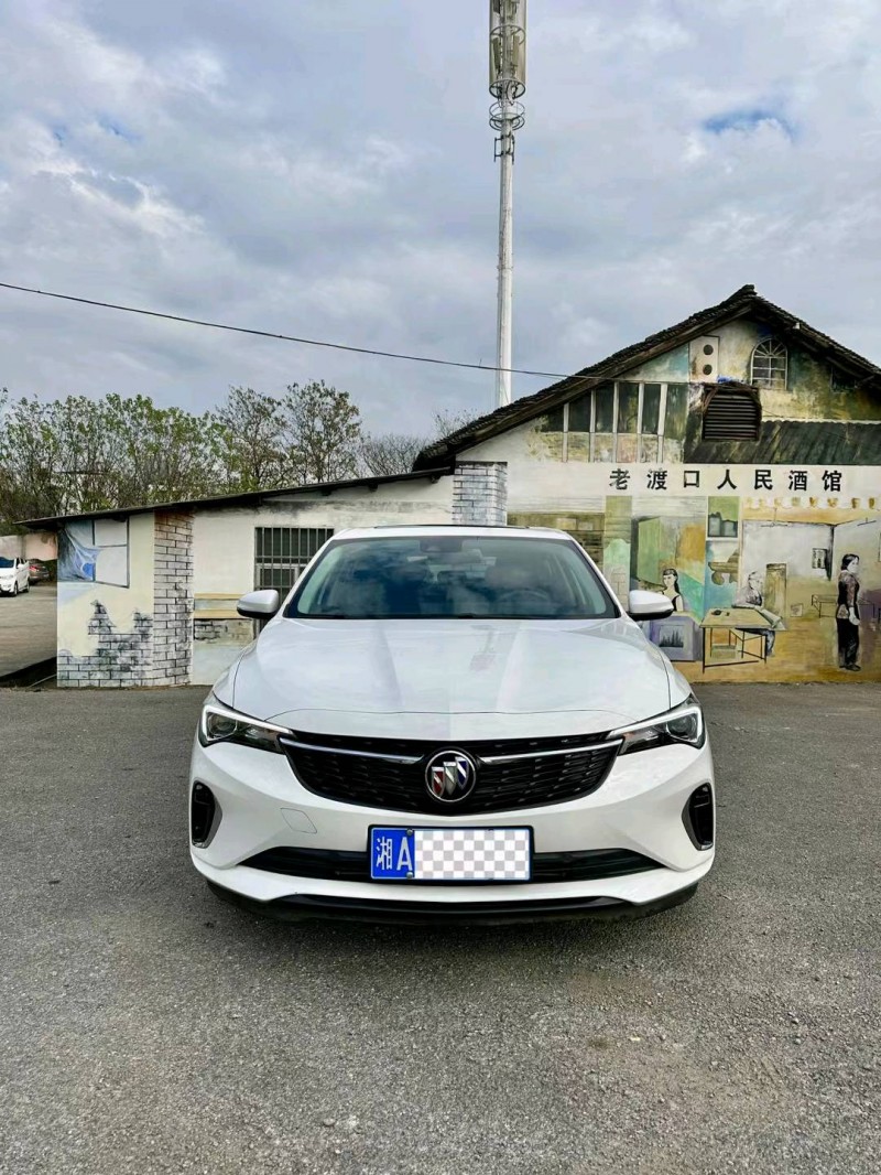 珠海22年别克威朗1