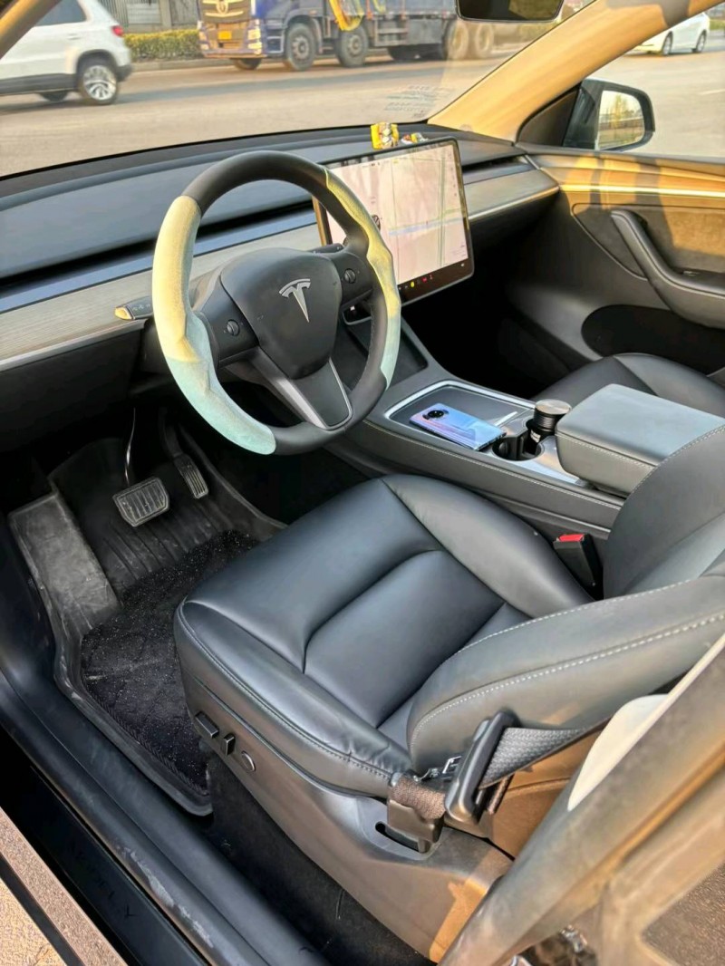 宿遷23年特斯拉MODEL Y6