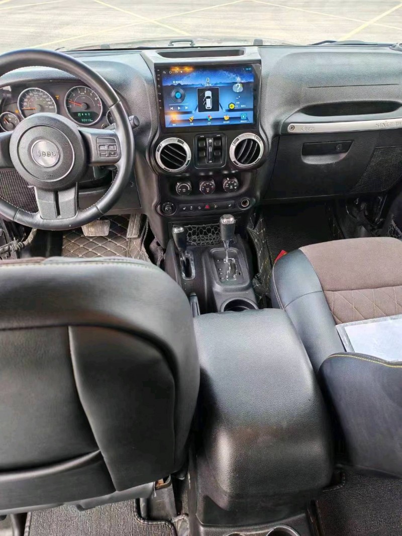 成都16年Jeep牧马人5