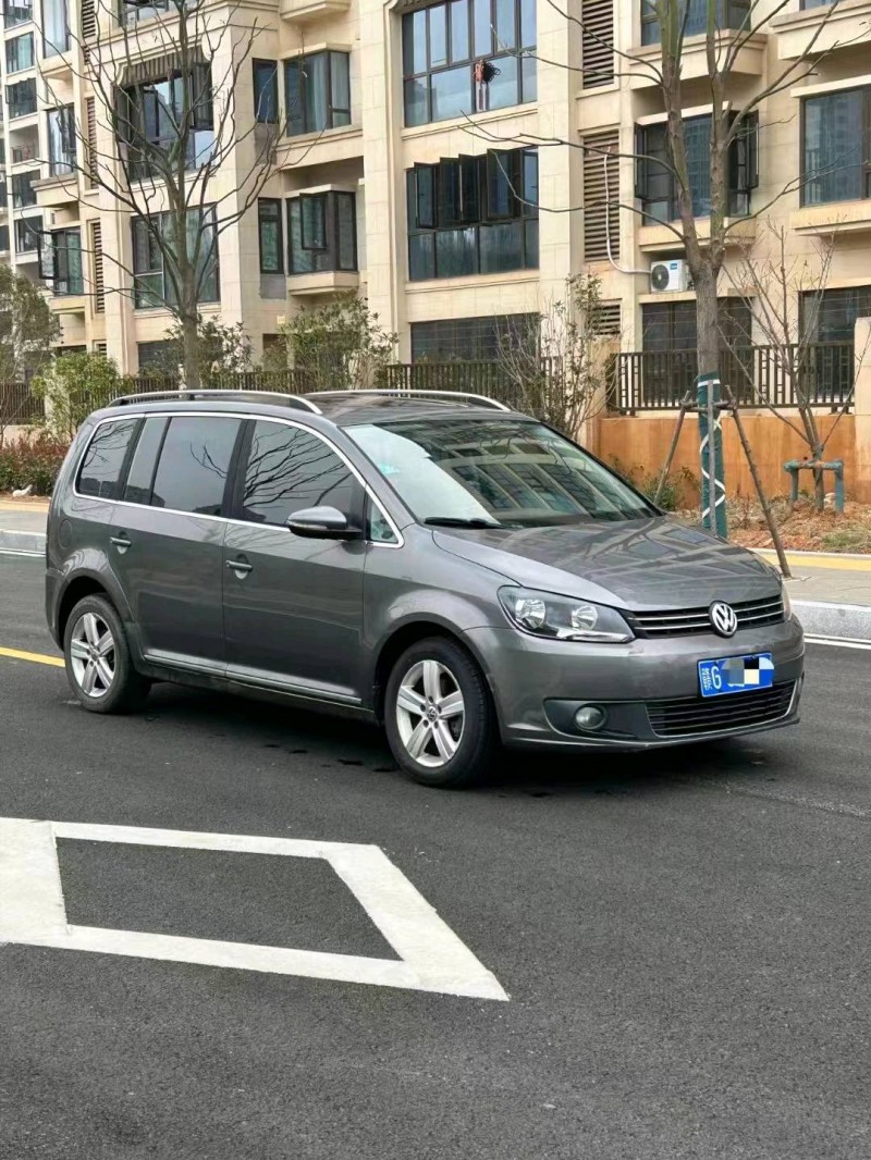 九江15年大眾途安2