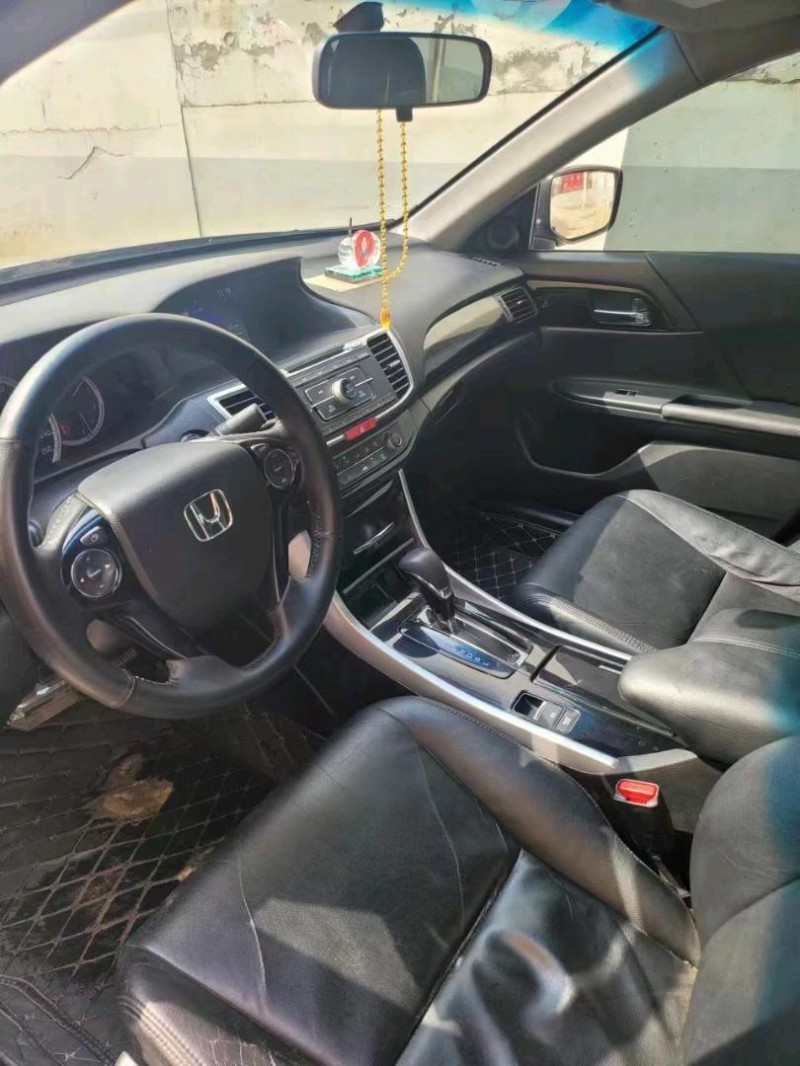 保定17年本田雅阁6