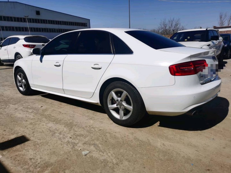 保定15年奥迪A4L5