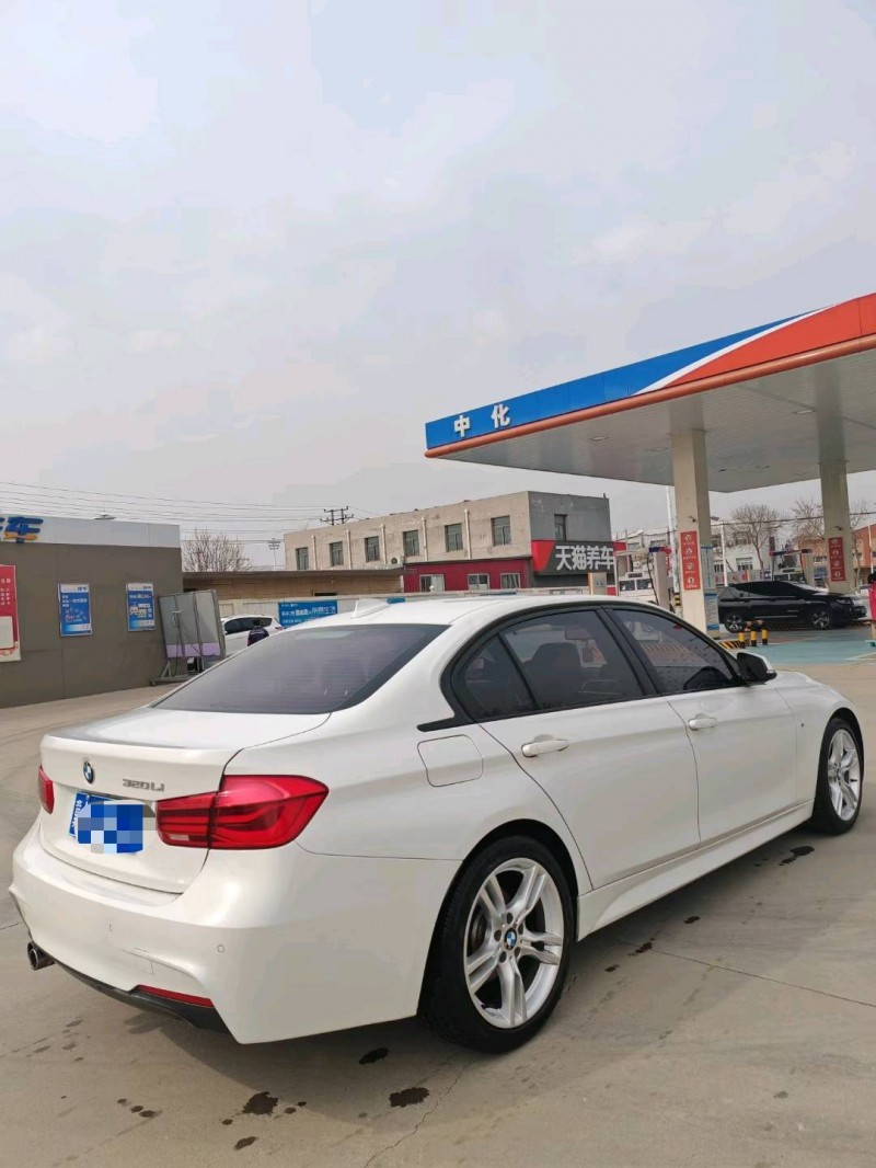 保定16年宝马3系8
