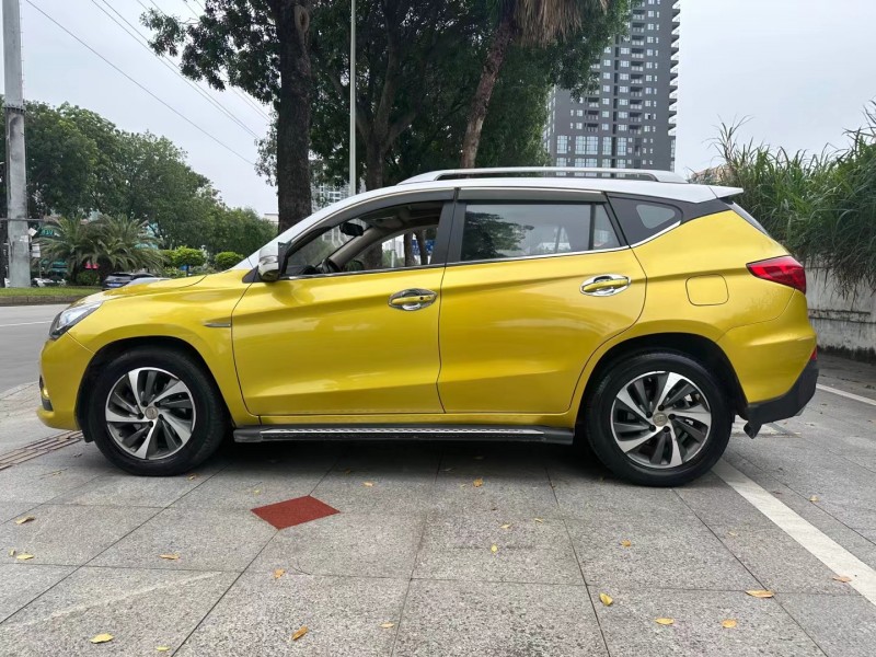 东莞16年比亚迪宋7