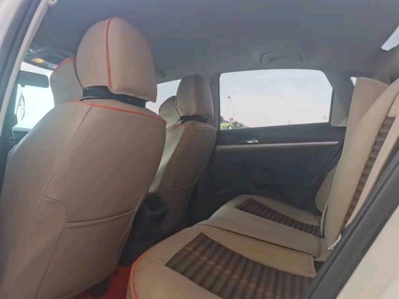 保定21年大众朗逸5