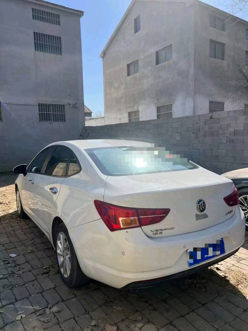 菏泽18年别克威朗7