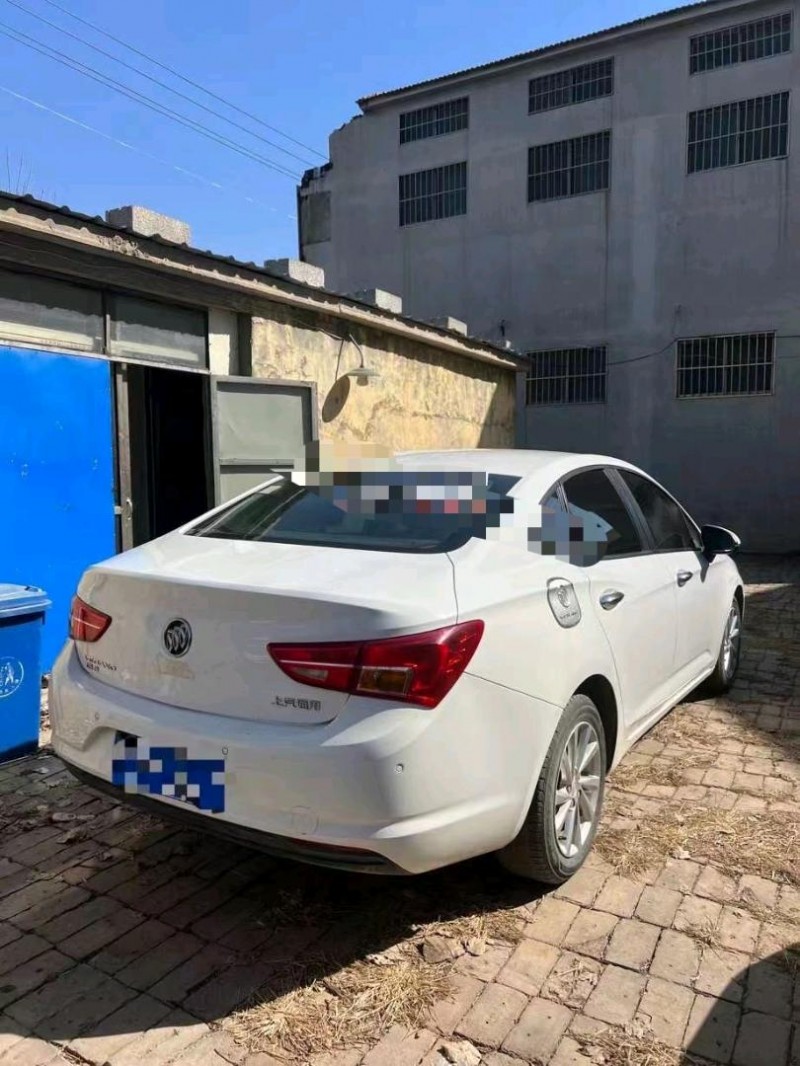 菏泽18年别克威朗8