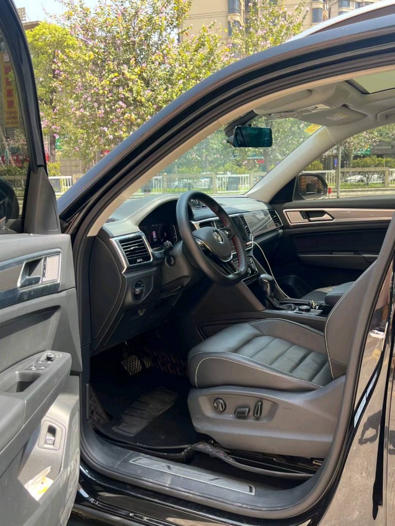 佛山21年大众途昂5