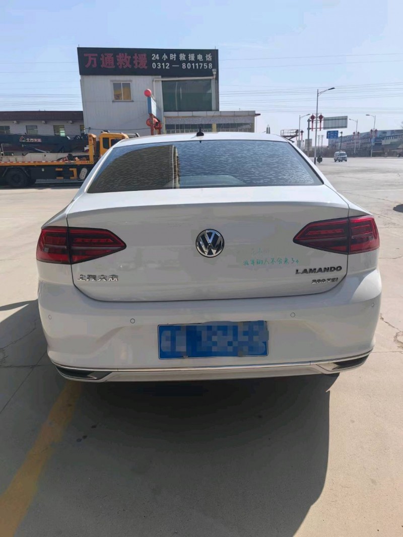 保定19年大众凌渡8