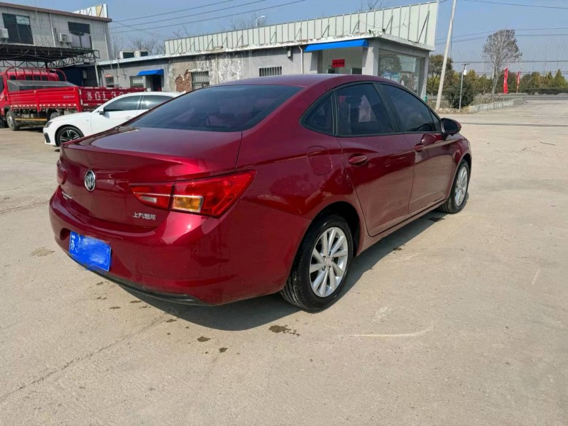 盐城18年别克威朗5