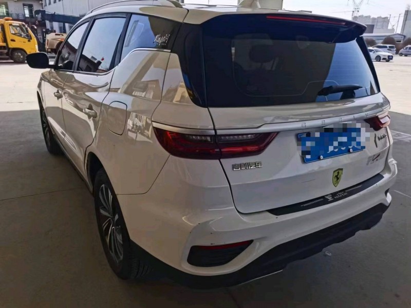 保定20年吉利远景X65