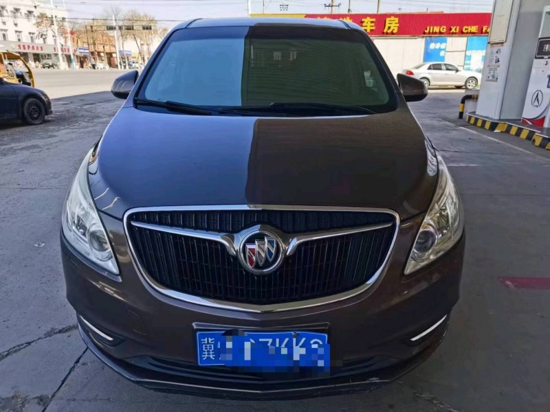 保定18年别克GL81